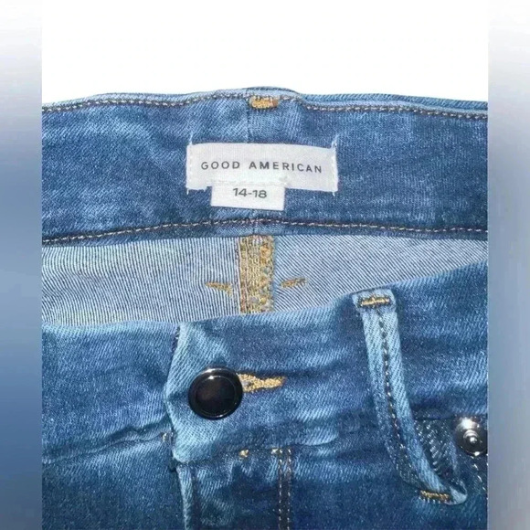 Good American Women’s Distressed Skinny Jeans - Picture 2 of 7